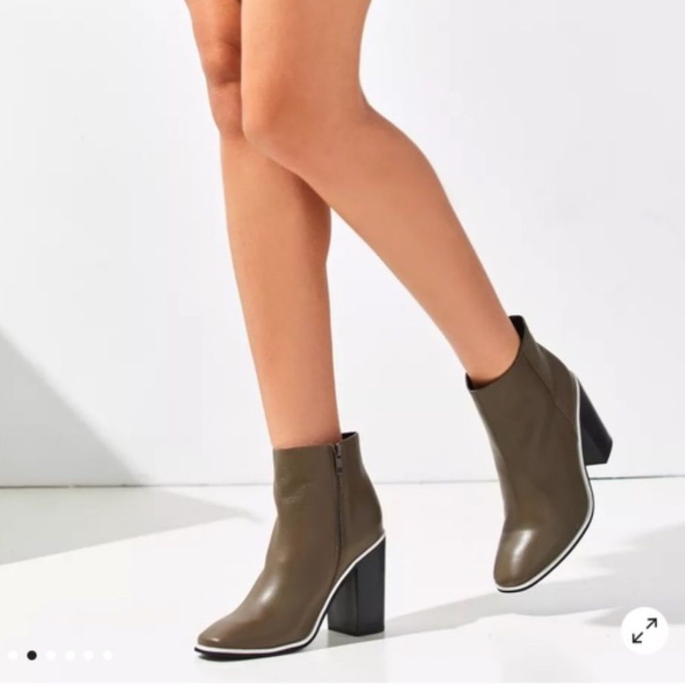 Sol Sana Fox Olive Ankle Boot Size 40